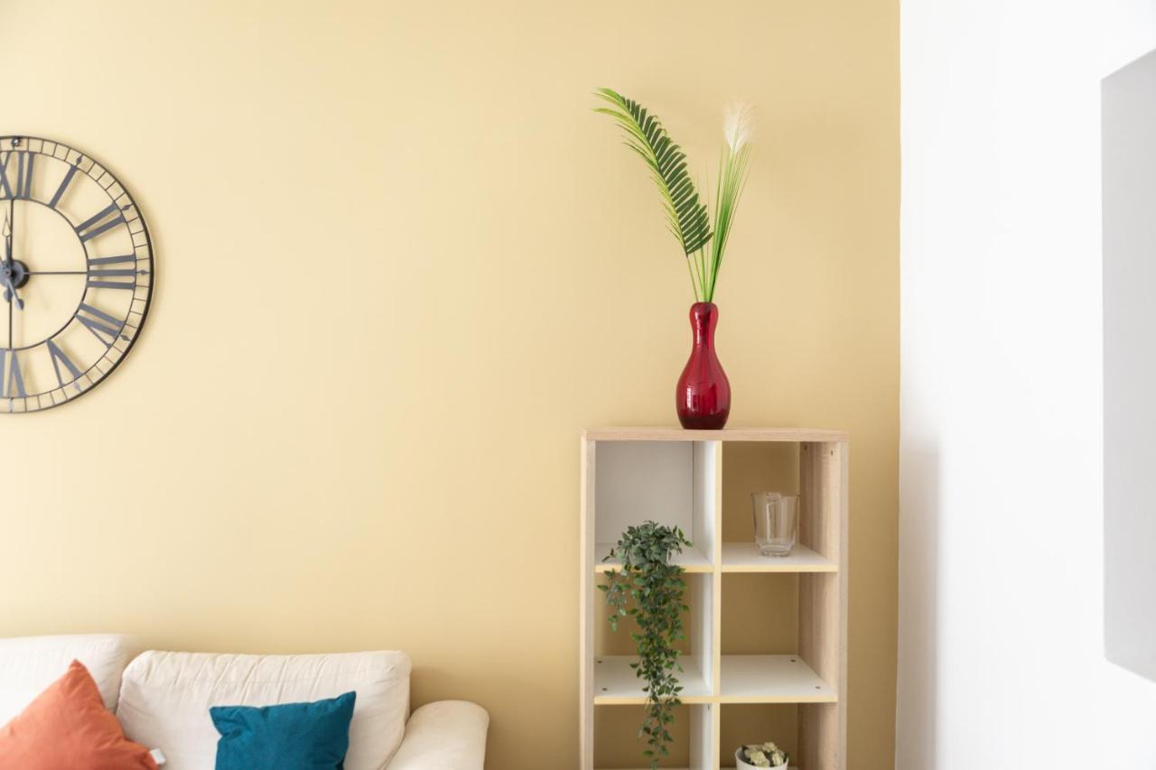 Entire Luxury Sliema Townhouse Steps From Beach ภายนอก รูปภาพ